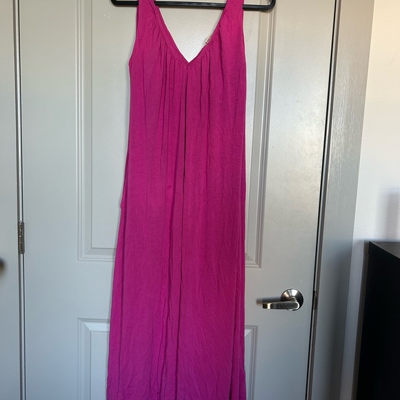 Boden Dresses & Skirts - Boden Fuchsia Maxi Dress